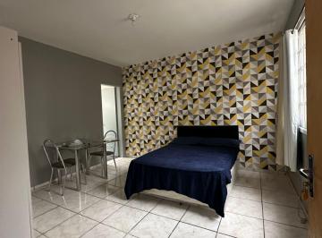 Apartamento · 24m² · 1 Quarto · Kitnet reformada e mobiliada no bairro Centro em Santa Maria