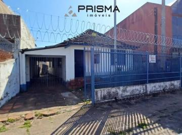 Casa · 90m² · 2 Quartos · 1 Vaga · Casa de 2 dormitórios, pátio e garagem