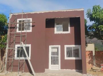 Casa · 60m² · 1 Quarto · 1 Vaga · OPORTUNIDADE! Loft em Terreno de 120m² – Inoã, Maricá RJ por R$ 215.000,00