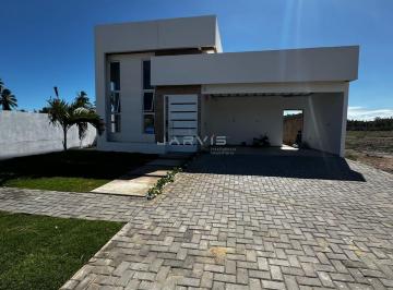 Casa · 155m² · 3 Quartos · 2 Vagas · Casa em condomínio fechado na praia de Japaratinga
