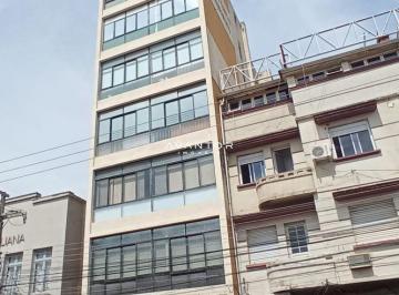 Comercial · 70m² · 2 Quartos · Sala Comercial De 70 m² Composta por (2) Salas, Banheiro e Copa No Centro De San