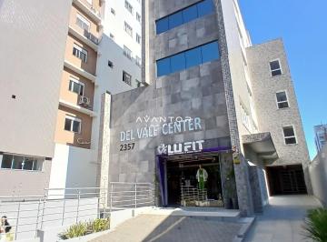 Comercial · 27m² · 1 Quarto · 1 Vaga · Sala Comercial De 26 m² No Bairro Medianeira.