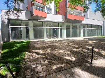 Comercial · 544m² · 1 Quarto · 12 Vagas · Ampla Loja Comercial De 543 m², Possui 6 banheiros e Estacionamento Na Avenida M