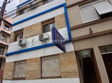 Comercial · 20m² · 1 Quarto · Sala Comercial Central Para Locação.