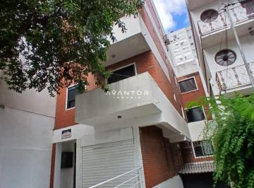 Comercial · 76m² · 2 Quartos · 1 Vaga · Sala Comercial No Centro De 76 m² Com Subsolo, Banheiro e Garagem.