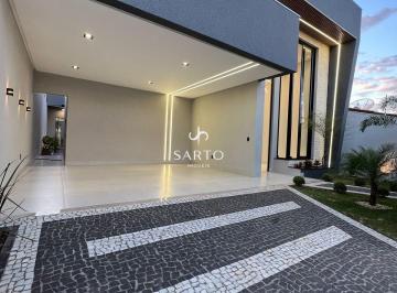 Casa · 156m² · 3 Quartos · 2 Vagas · Casa alto padrão parque Brasília
