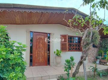 Casa · 140m² · 3 Quartos · 3 Vagas · Bela casa para venda na Tancredo Neves com 3 dormitórios sendo 1 suíte