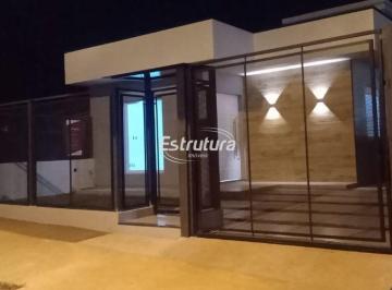 Casa · 100m² · 3 Quartos · 2 Vagas · Linda casa no Residencial Shons com dois dormitórios sendo um suíte