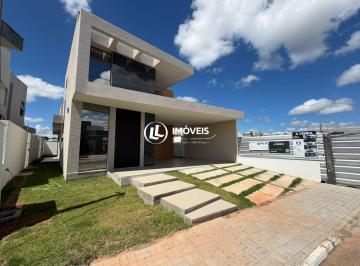 Casa · 141m² · 3 Quartos · 4 Vagas · Casa Térrea no condomínio Horizontes Macaíba com 3 quartos sendo 2 suítes