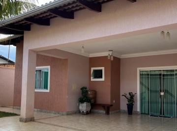 Casa de 3 quartos, Luziânia · 3 quartos Luziânia armários