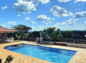 Casa de 7 quartos, Esmeraldas · Casa à venda no COndomínio Nossa Fazenda em Esmeraldas-MG