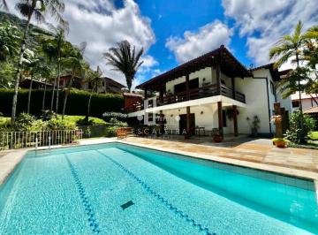 Foto 01 · Imponente casa de alto padrão em condomínio exclusivo de Teresópolis - 494m², 6 quartos e 4 suítes!