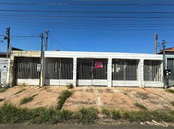 img0 · Casa com 4 Quarto(s) e 2 banheiro(s) para Alugar, 120 m² por R$ 1300 / Mês
