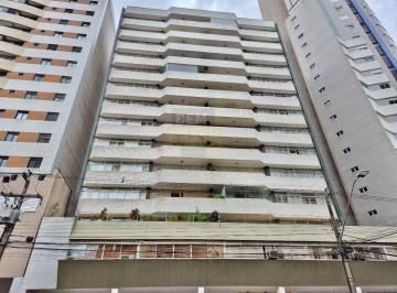 Apartamento Para Alugar com 4 quartos sendo 1 suíte na divisa entre os bairros Batel e Água Verde em Curitiba · Apartamento Para Alugar com 4 quartos sendo 1 suíte na divisa entre os bairros Batel e Água Verde em