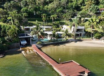 Casa · 800m² · 5 Quartos · 9 Vagas · Mansão Pé na Areia para Temporada em Angra dos Reis/RJ