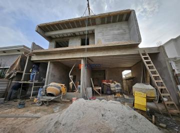 Casa · 297m² · 3 Quartos · 4 Vagas · Casa sobrado 3 suítes, piscina, à venda no Villa Bella Siena em Paulínia/SP