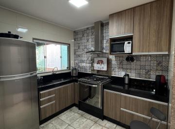 Casa · 114m² · 2 Quartos · 3 Vagas · Casa semimobiliada com 2 quartos no Retiro, Volta Redonda - RJ!