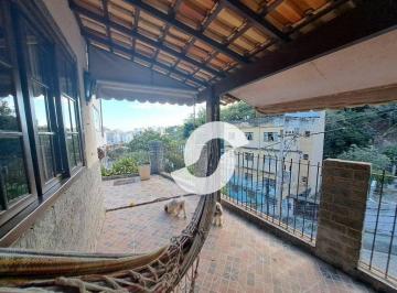 19bfeaa43d468d6ecc99167e5814d0d1a921a149 · Casa com 4 dormitórios à venda, 675 m² por R$ 650.000,00 - Pe Pequeno - Niterói/RJ