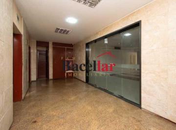 Comercial · 678m² · Andar : / Comercial / Centro