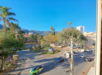 Apartamento · 37m² · 2 Quartos · Kitnet/Flat à Venda no Centro em Poços de Caldas/MG