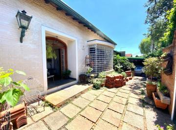0 · casa à venda em Jardim Chapadão
