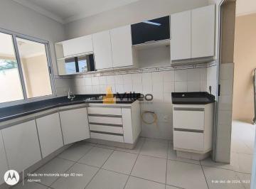 Casa · 124m² · 3 Quartos · 3 Vagas · Linda casa térrea    -  Condomínio Villa Bella com casas totalmente Privativas