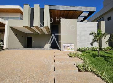 Casa · 197m² · 4 Quartos · 4 Vagas · Casa térrea com 4 dormitórios  2 suítes e 2 dormitórios com um banheiro