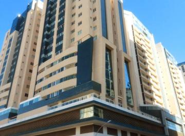 Apartamento de 2 quartos, Águas Claras · Vendo apto 2 quartos com suíte, varanda, vista livre!! - Cittá Residence