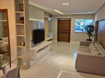 Apartamento de 3 quartos, Salvador · CASA - EXCELENTE - CONDOMÍNIO FECHADO
