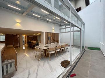 Casa de 6 quartos, São Paulo · CASA MARAVILHOSA ALTO PADRAO CONDOMINIO FECHADO TREMEMBE  