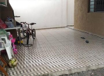Casa · 200m² · 3 Quartos · 2 Vagas · Casa à venda 3 Quartos, 1 Suite, 2 Vagas, 200M², Jardim Rosely, Pindamonhangaba - SP