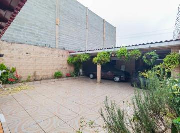 Casa · 181m² · 2 Quartos · 2 Vagas · Casa com 2 dormitórios no bairro Sarandi, Porto Alegre