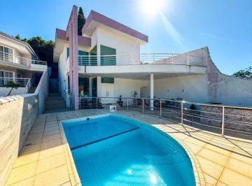 Casa · 360m² · 5 Quartos · 2 Vagas · Casa em Várzea das Moças, Niterói/RJ de 360m² 5 quartos à venda por R$ 980.000,00