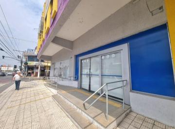 Comercial · 360m² · 4 Vagas · Ponto Comercial de Esquina com 360m², Grande Visibilidade, 3 Banheiros, Cozinha e Estacionamento Pri
