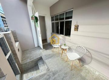 Foto 01 · Casa à Venda no Bairro Portuguesa - 2 Quartos, 1 Suíte, 2 Vagas de Garagem - Imperdível!