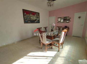 Casa · 199m² · 3 Quartos · 2 Vagas · Casa em Rua Visconde de Faria - Campo Grande - Santos/SP