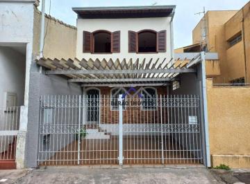 00374203e41a4bf4cb4a5ea51050462985f0ecf2 · Casa Residencial/Comercial - Centro