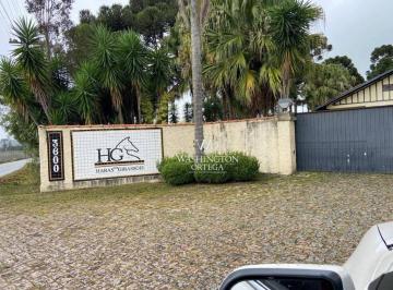Entrada lado externo  · Espetacular Haras com 106,48 ha.