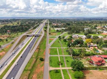 Casa de 3 quartos, Brasília · Park Way  3QTS SENDO 2SUITES- aceita permuta 61-99463-5151