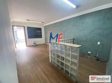 Comercial · 106m² · 2 Quartos · Excelente casa comercial no Jardim Marajoara, com 2 dormitórios, recepção, cozinha, armários, banhei
