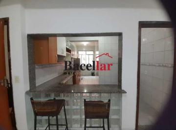 Apartamento · 215m² · 3 Quartos · Apartamento : Duplex / Residencial / Praça da Bandeira