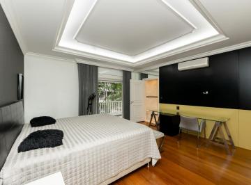 IMG_20260610_105222_000.jpeg · Confortável apartamento para venda em Centro com 3 quartos, sendo 3 suítes, 392m² - remaxfront#D7P9R