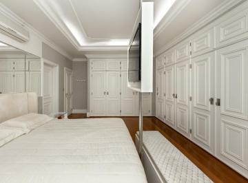 IMG_20260617_185133_000.jpeg · Excelente apartamento para venda em Centro com 3 quartos, sendo 3 suítes, 392m² - remaxfront#D7P9R