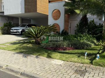 Casa · 351m² · 3 Quartos · 4 Vagas · Casa de Condominio em Campo Comprido - Curitiba