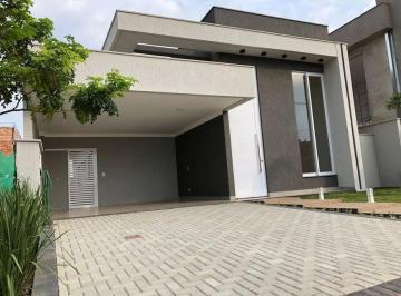 Casa · 150m² · 3 Quartos · 4 Vagas · Casa à venda no bairro Parqville Pinheiros - Aparecida de Goiânia/GO