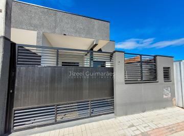 Casa · 72m² · 2 Quartos · 1 Vaga · Casa com 2 quartos sendo 1 suíte à venda, 72 m2 por R$ 450.000 - Itacolomi - Balneário Piçarras/