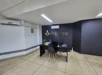Comercial · 200m² · 1 Vaga · Amplo e Funcional Ponto Comercial no Térreo do Edifício Vieira Santos no Centro, Próximo a Tudo o Qu
