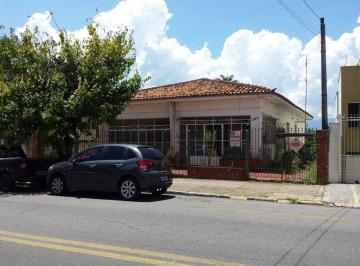 Casa · 425m² · Imóvel Comercial na Rua do Museu com Terreno de 462m² e Potencial para Diversos Negócios – Ideal par