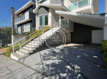 Casa · 290m² · 3 Quartos · 3 Vagas · Casa com 3 dorms e piscina no Villa dos Inglezes