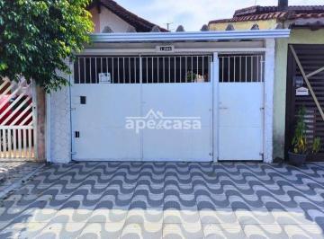 Casa · 150m² · 2 Quartos · 2 Vagas · Casa com 2 Dormitórios, Suíte e Quintal Amplo!